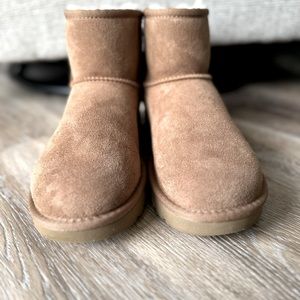 UGG Classic Tan Suede Boots